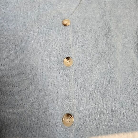 MISS‎ SPARKLING baby blue fuzzy cropped boxy retro button up cardigan sweater S - Picture 4 of 8